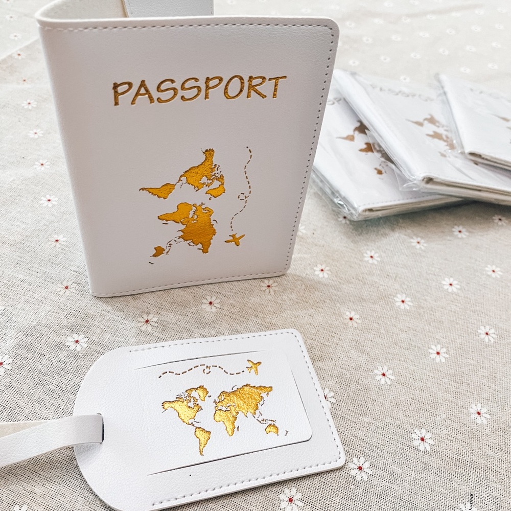 Passport cover and luggage tag gift set